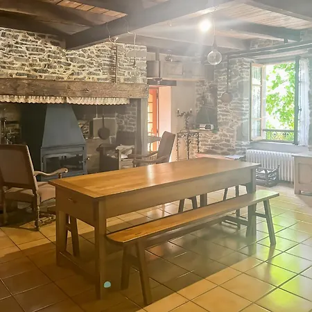 Maison Auvergnate A Cote De Salers - 4 - Parking, Garage - Jardin - Salle De Jeux * Drugeac