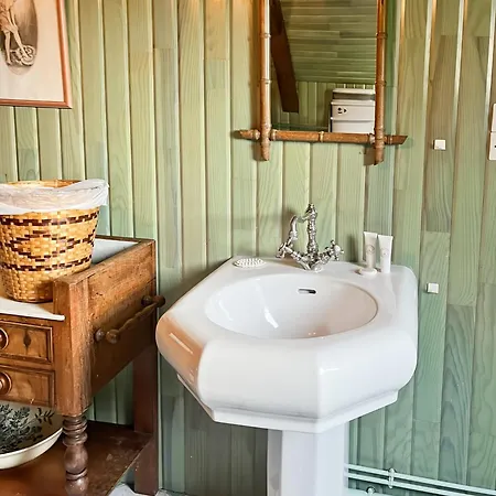 Maison Auvergnate A Cote De Salers - 4 - Parking, Garage - Jardin - Salle De Jeux بيت للعطل Drugeac