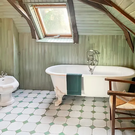 بيت للعطل Maison Auvergnate A Cote De Salers - 4 - Parking, Garage - Jardin - Salle De Jeux Drugeac